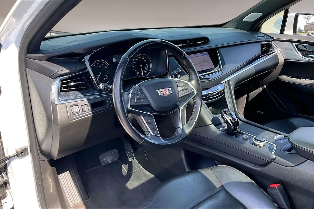 Used 2024 Cadillac XT5 Premium Luxury image 13