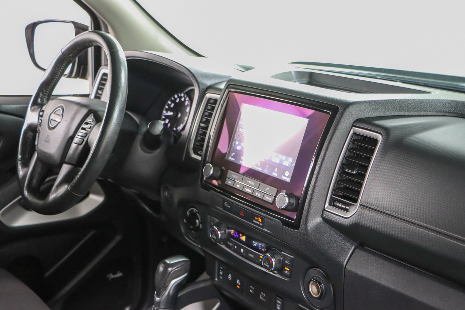 Used 2023 Nissan Frontier SV w/ SV Convenience Package AWD/4WD image 28