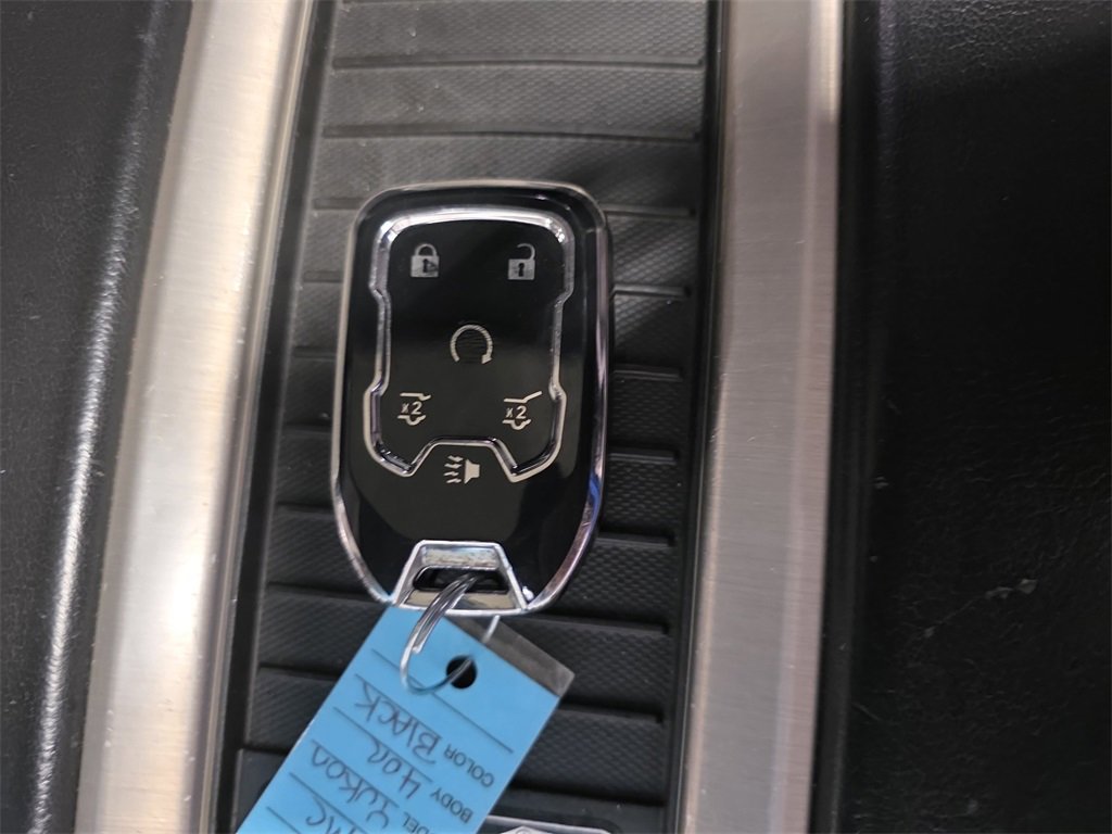 Certified 2019 GMC Yukon Denali w/ Open Road Package image 39