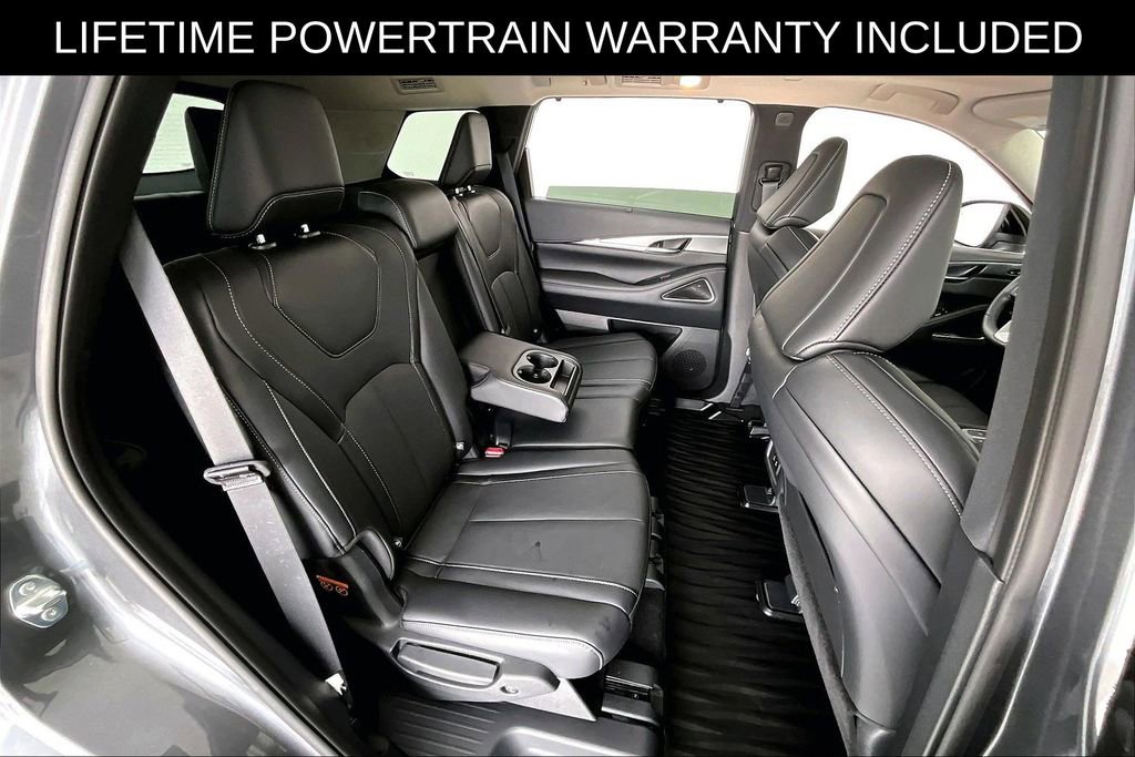 Certified 2026 INFINITI QX60 Luxe w/ Family Package image 36