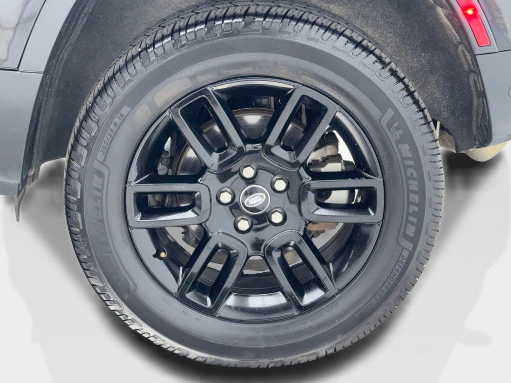 Used 2024 Land Rover Defender 90 S image 51