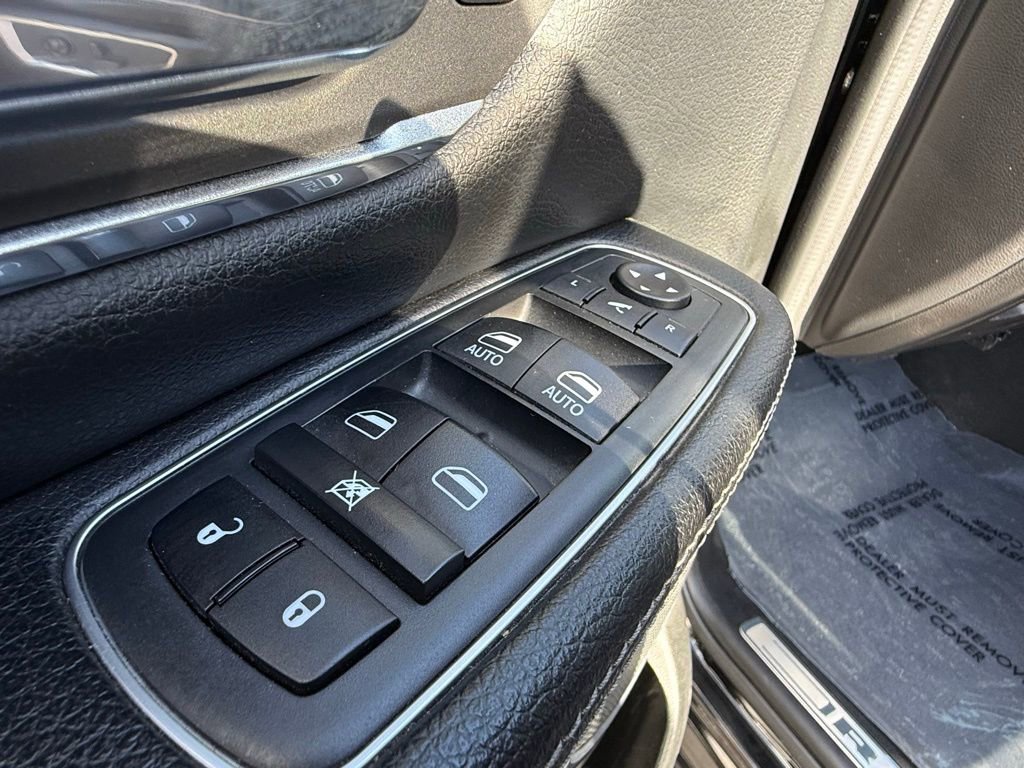 Certified 2020 RAM 1500 Laramie image 16