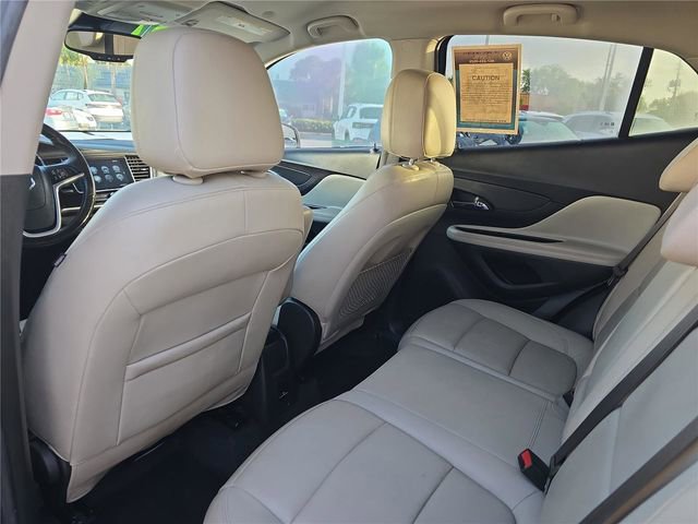 Used 2019 Buick Encore Essence image 8