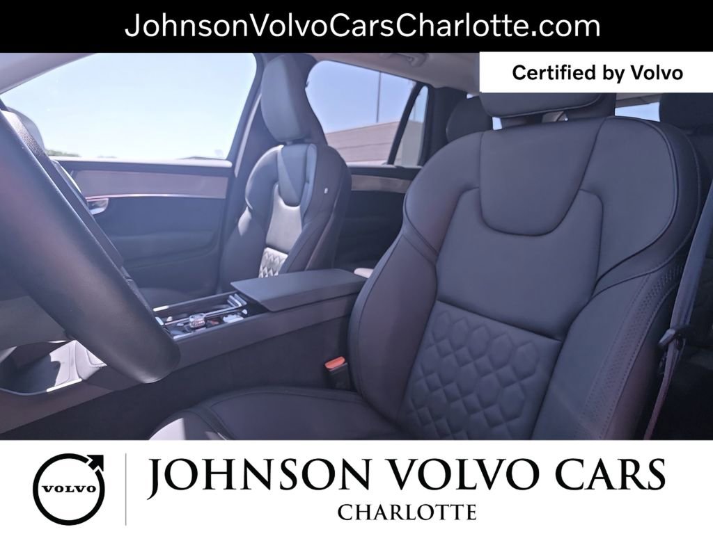 Used 2025 Volvo XC90 B5 Plus AWD/4WD image 17
