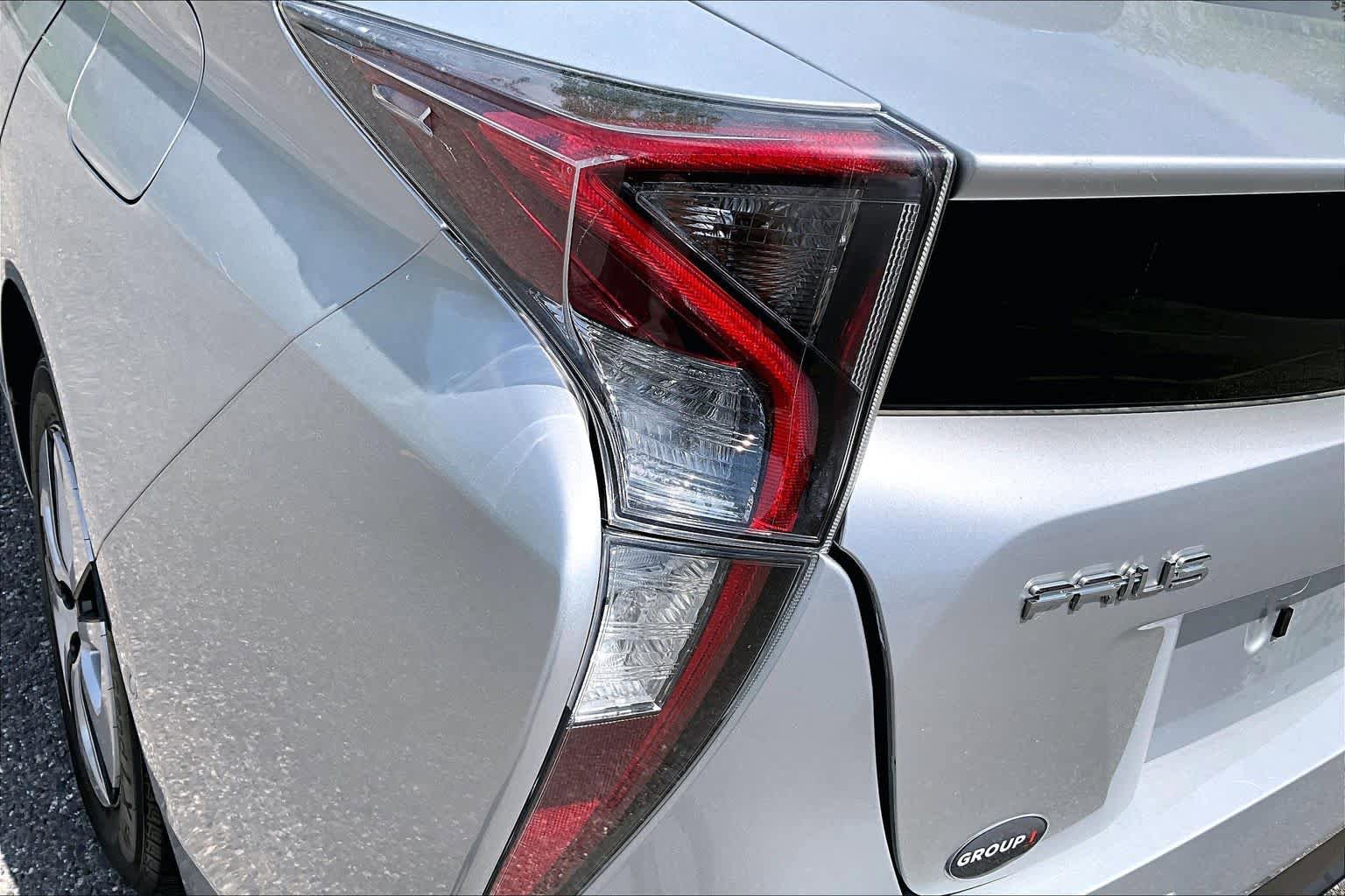 Used 2018 Toyota Prius Two w/ Prius Two Safety Plus Package FWD image 28