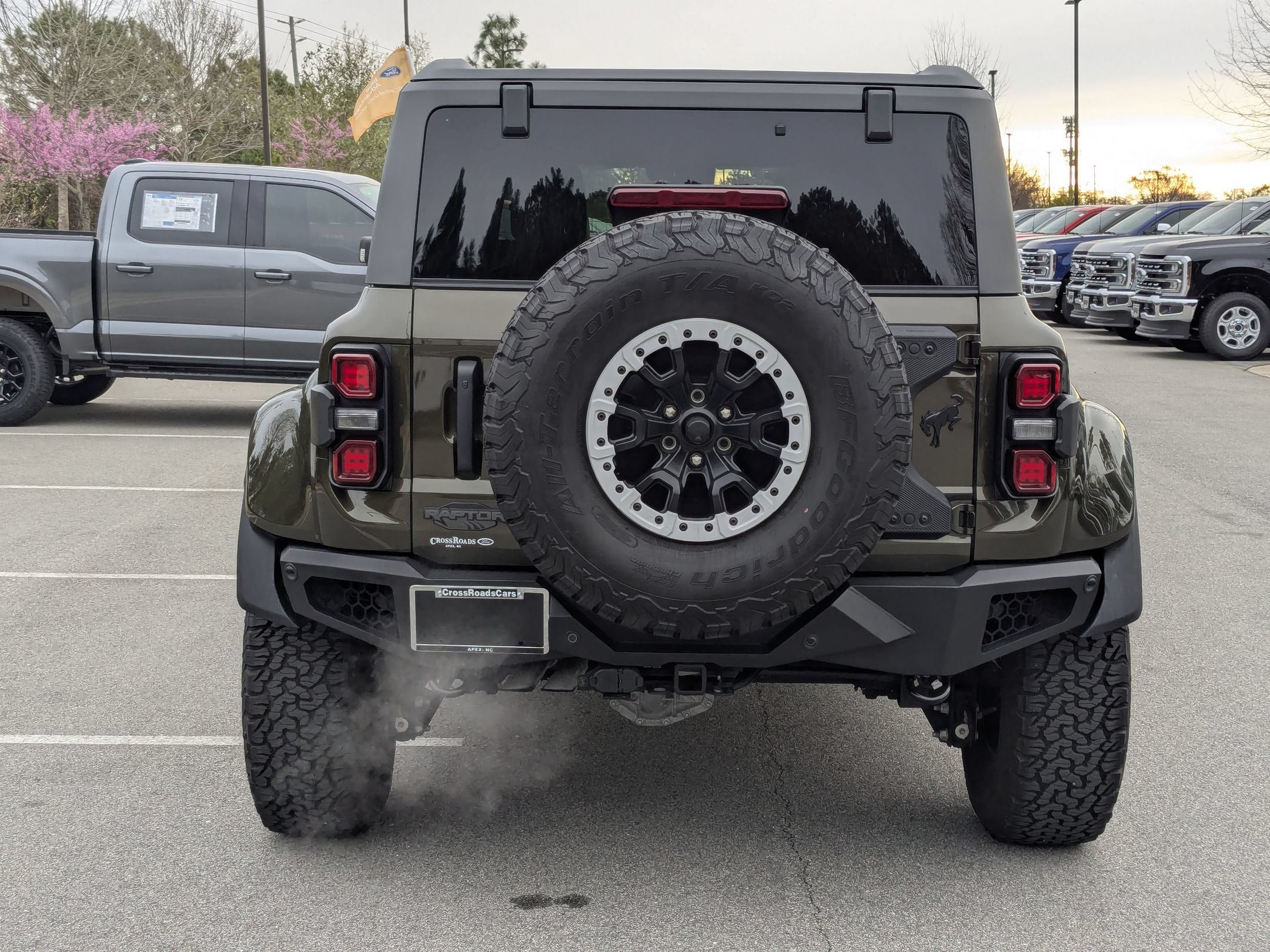 Used 2024 Ford Bronco Raptor w/ Interior Carbon Fiber Pack 6 AWD/4WD image 5