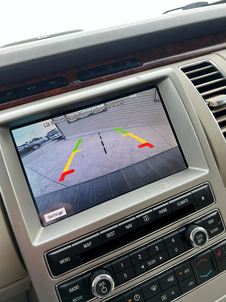 Used 2011 Ford Flex Limited image 22