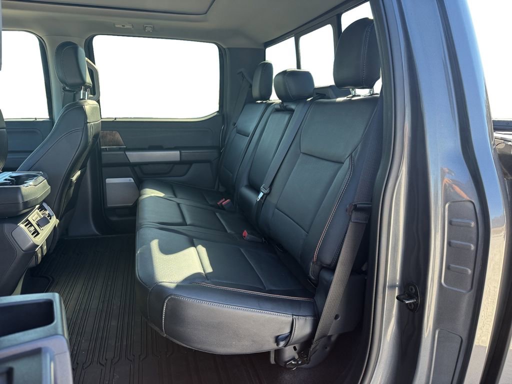 Certified 2022 Ford F150 Lariat w/ Equipment Group 502A High image 18