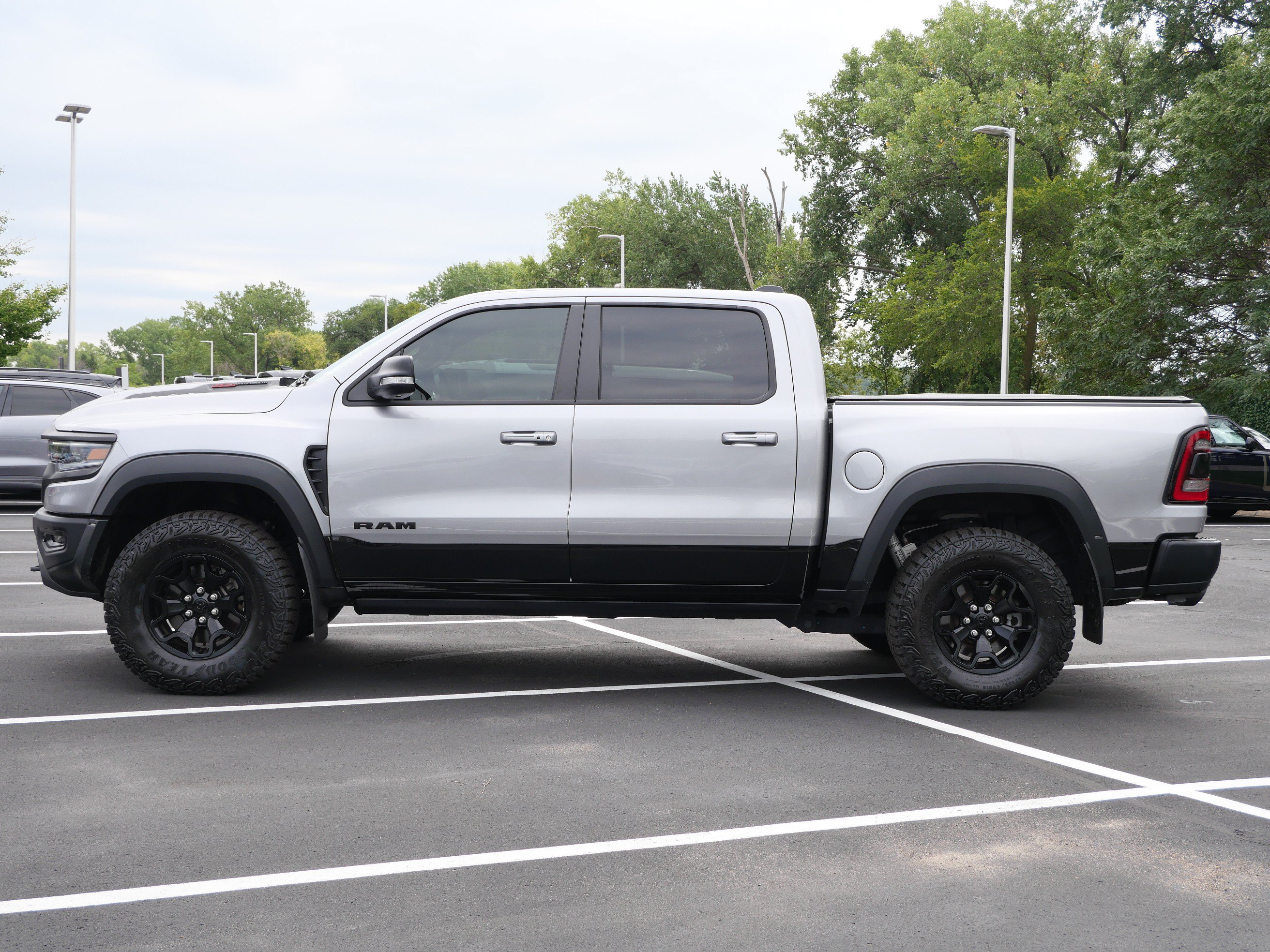 Used 2022 RAM 1500 TRX w/ TRX Level 2 Equipment Group AWD/4WD image 2