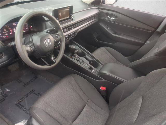 Used 2025 Honda Accord SE image 10