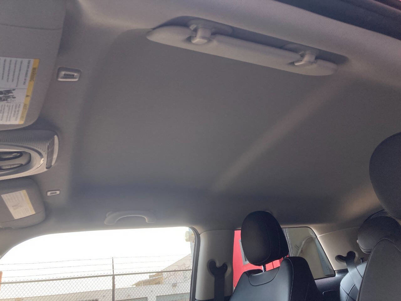 Used 2020 MINI Cooper SE w/ 6.5" Touchscreen Package image 17