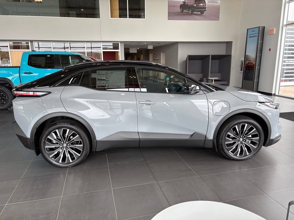 New 2026 Toyota C-HR AWD/4WD image 2