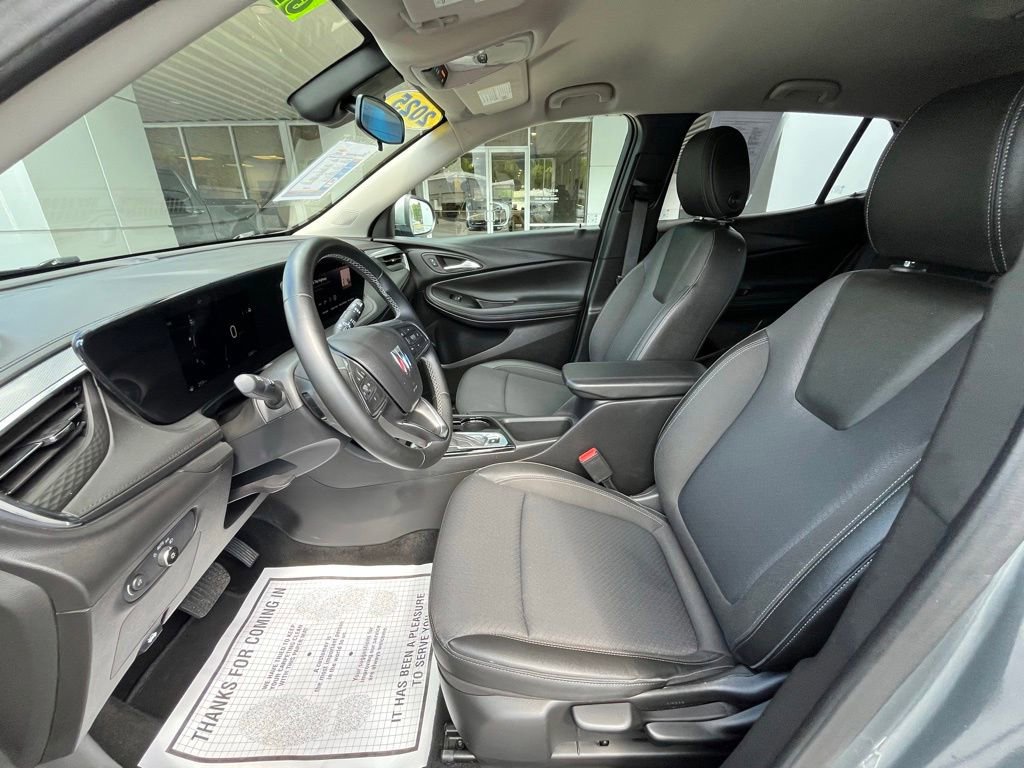 Used 2025 Buick Encore GX Preferred FWD image 13