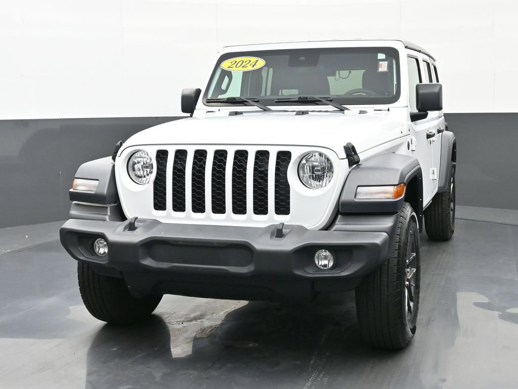 Used 2024 Jeep Wrangler Sport S image 7