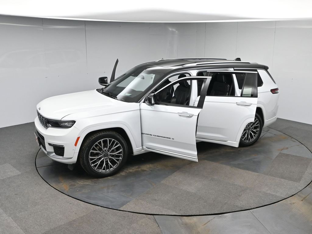 Used 2022 Jeep Grand Cherokee L Summit AWD/4WD image 54