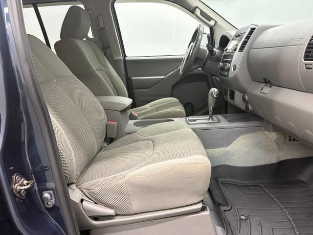 Used 2015 Nissan Frontier SV RWD image 30