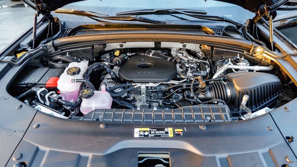 New 2026 Jeep Grand Cherokee Limited AWD/4WD image 32