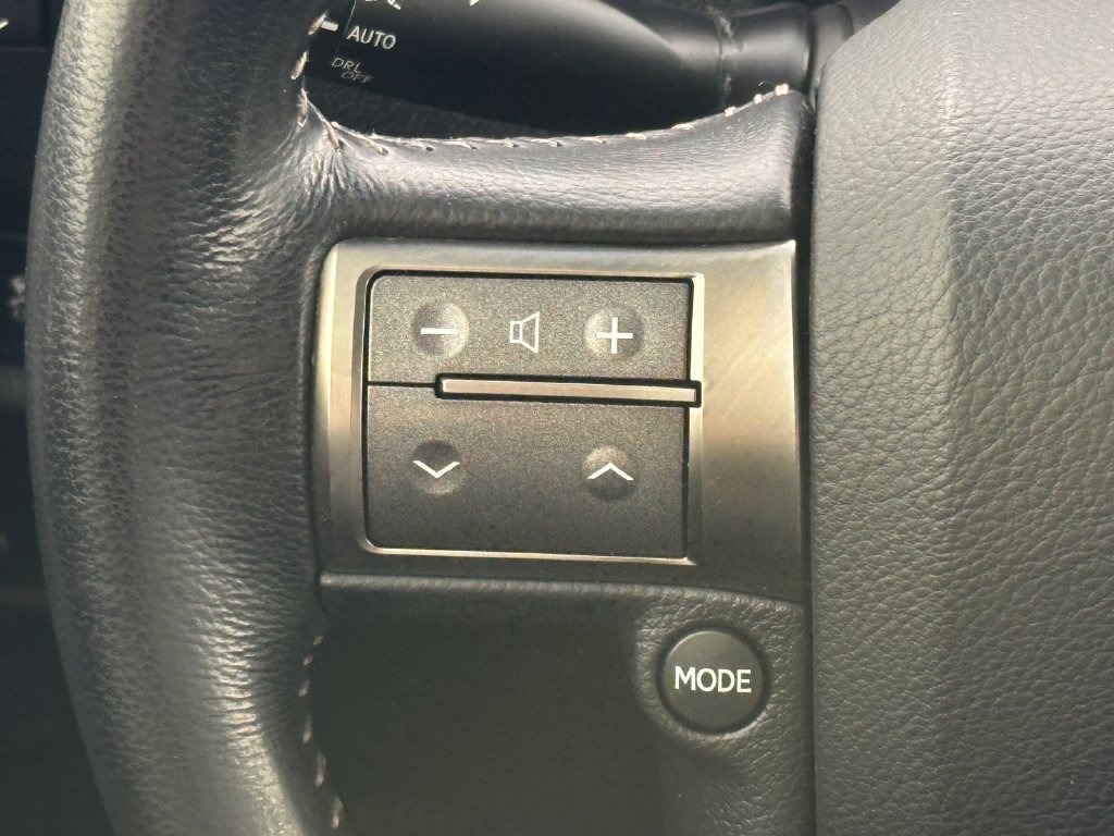 Used 2015 Lexus GX 460 w/ Navigation Package AWD/4WD image 31