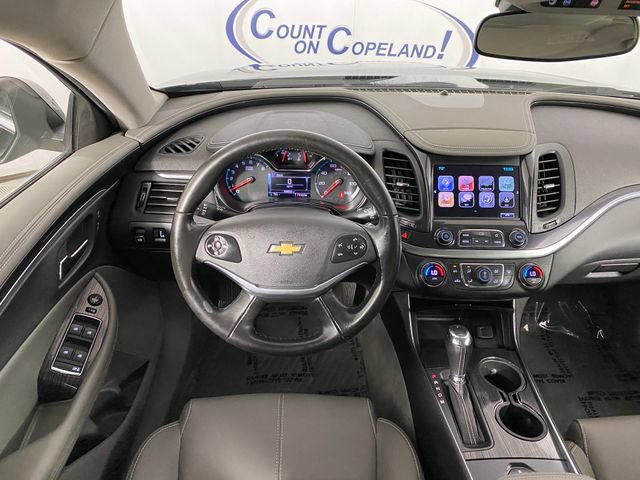 Certified 2018 Chevrolet Impala LT FWD image 15