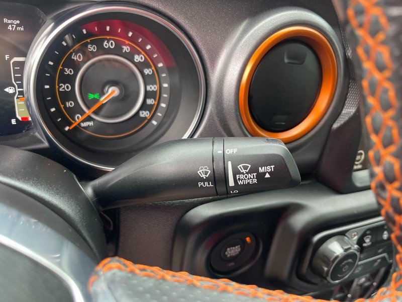 Used 2023 Jeep Gladiator Mojave w/ Cold Weather Group AWD/4WD image 26