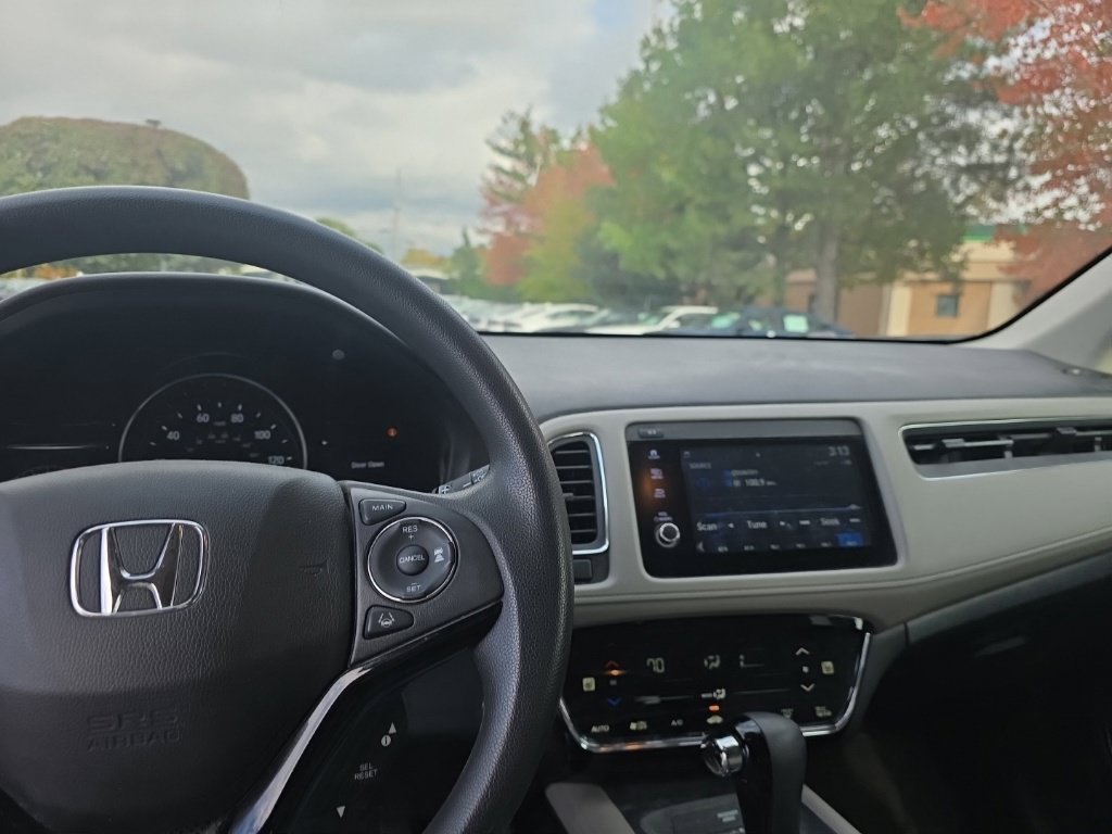 Used 2020 Honda HR-V EX image 15