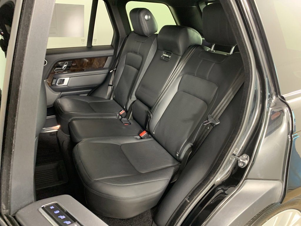 Used 2019 Land Rover Range Rover Supercharged image 24