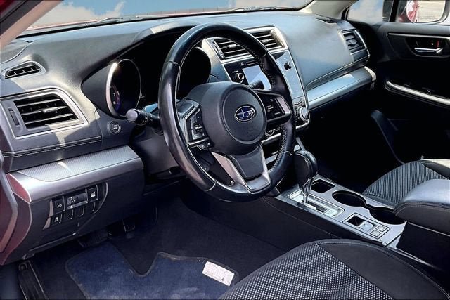 Used 2018 Subaru Outback 2.5i Premium AWD/4WD image 12