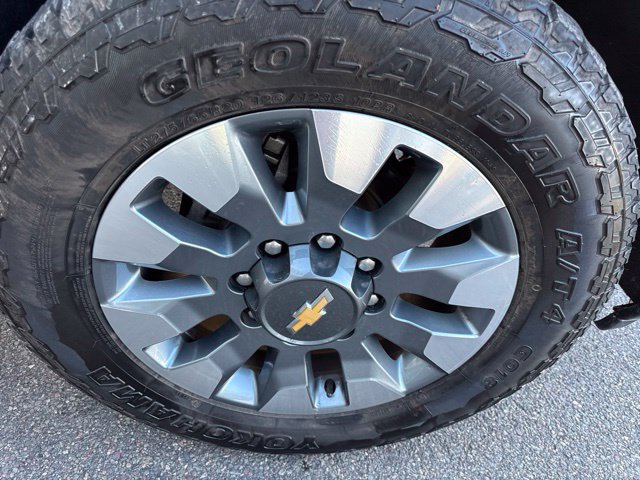 Used 2024 Chevrolet Silverado 2500 Custom w/ Custom Value Package AWD/4WD image 13