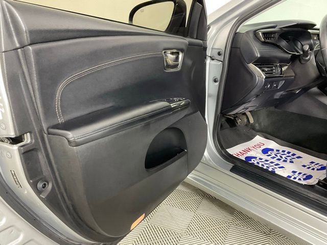 Used 2018 Toyota Avalon XLE image 13