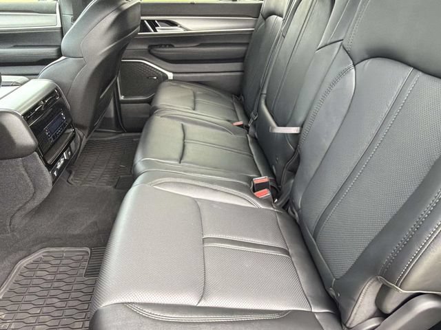 New 2026 Jeep Grand Wagoneer 2WD w/ Premium Group I image 25