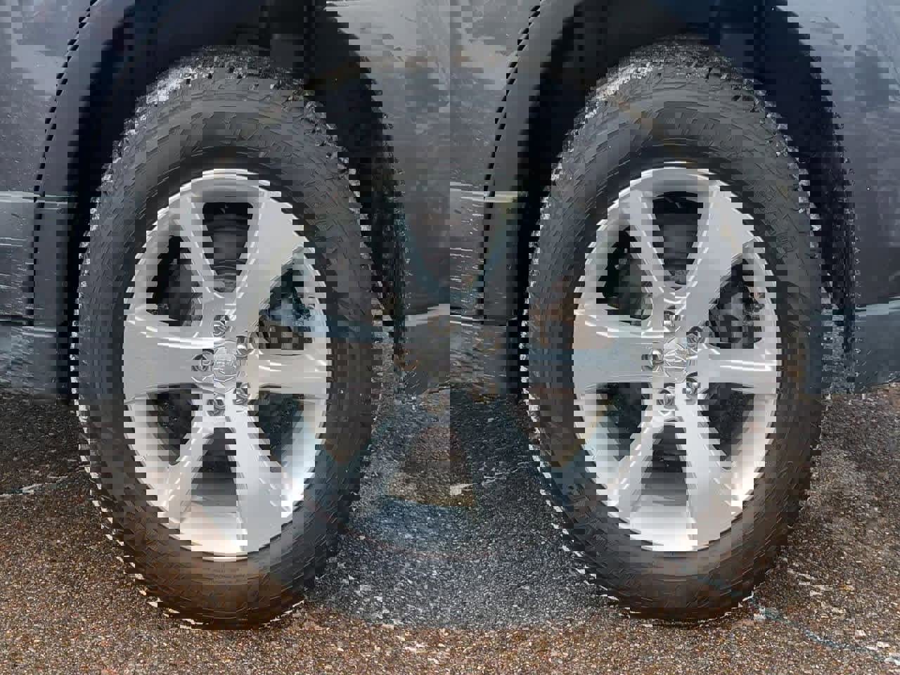 Used 2013 Subaru Outback 2.5i Limited w/ Moonroof Pkg image 13