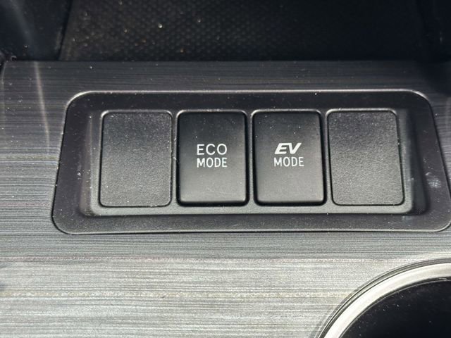 Used 2014 Toyota Camry LE FWD image 7