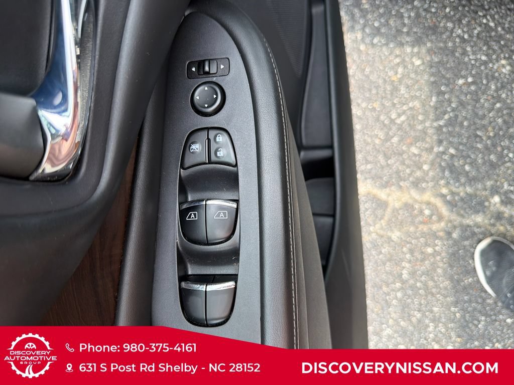 Used 2020 Nissan Murano Platinum AWD/4WD image 12