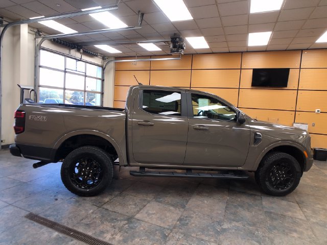 New 2026 Ford Ranger Lariat w/ FX4 Off-Road Package AWD/4WD image 8