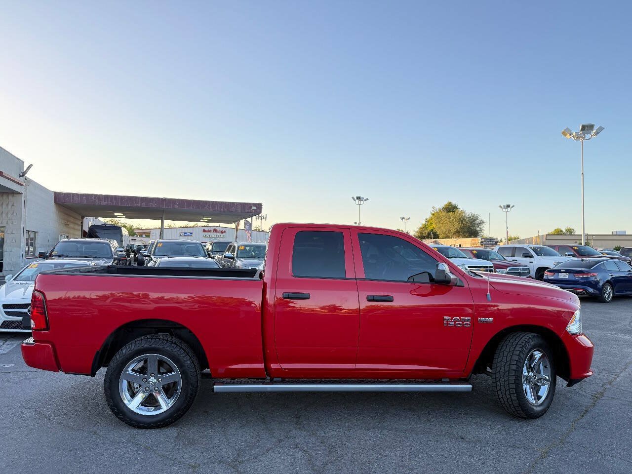 Used 2014 RAM 1500 Express AWD/4WD image 8
