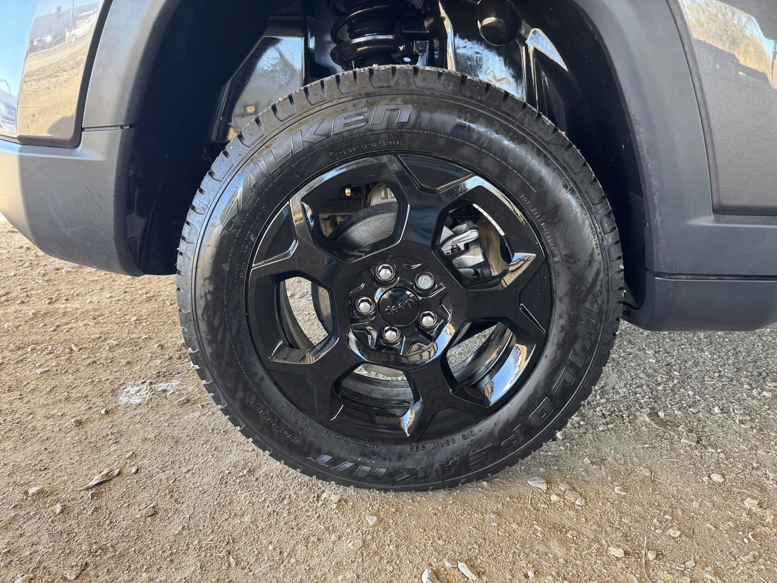 Used 2023 Jeep Compass Trailhawk w/ Trailhawk Elite Group image 45