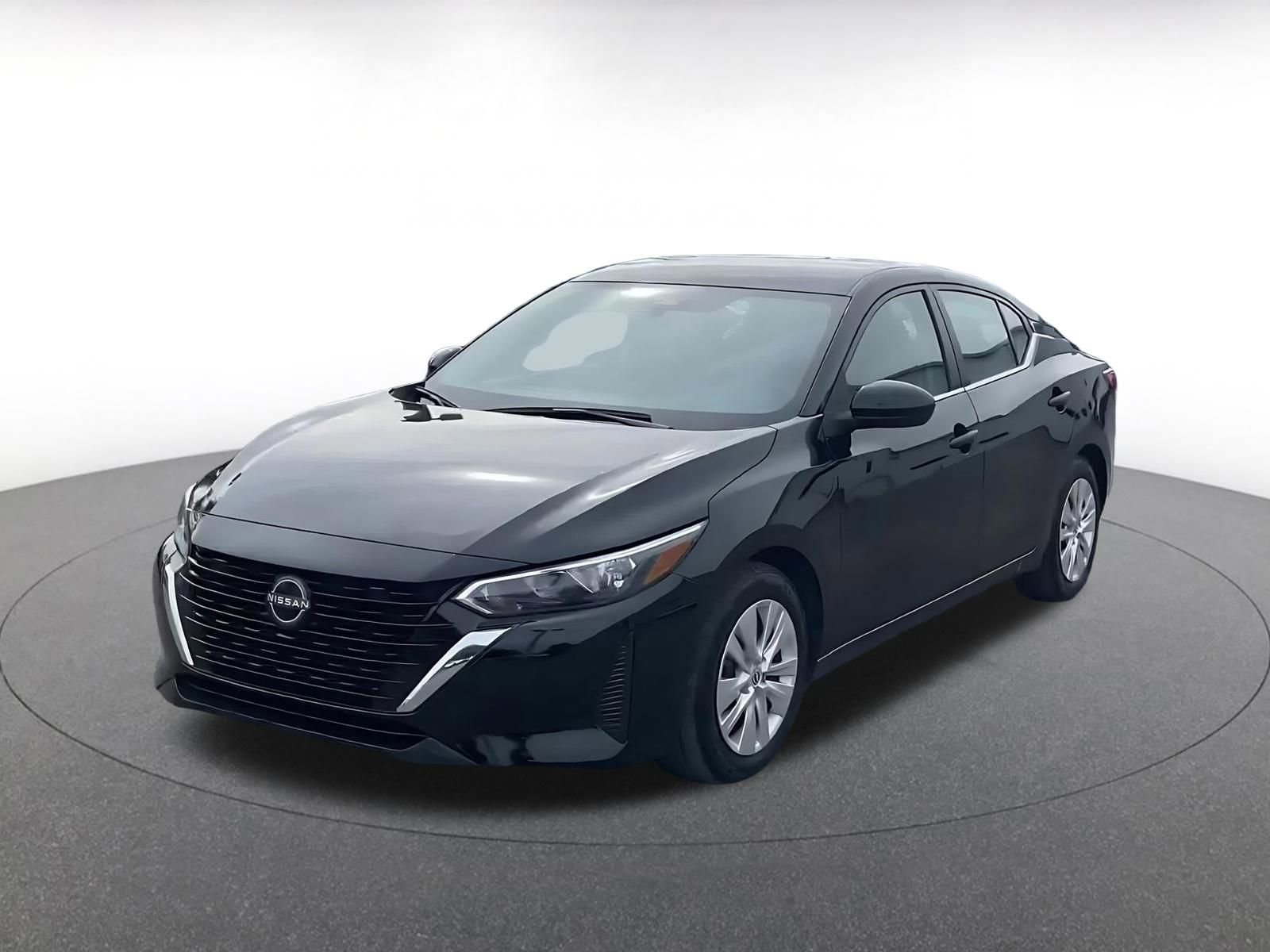 Used 2025 Nissan Sentra S image 4