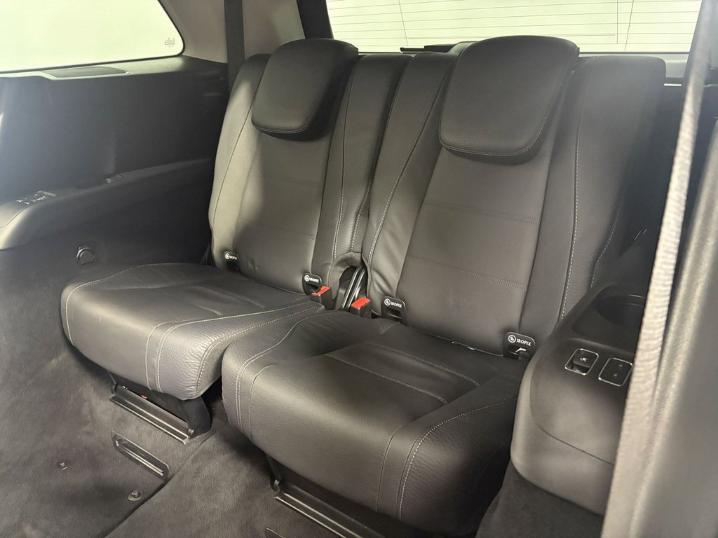 Used 2024 Mercedes-Benz GLS 450 4MATIC image 30
