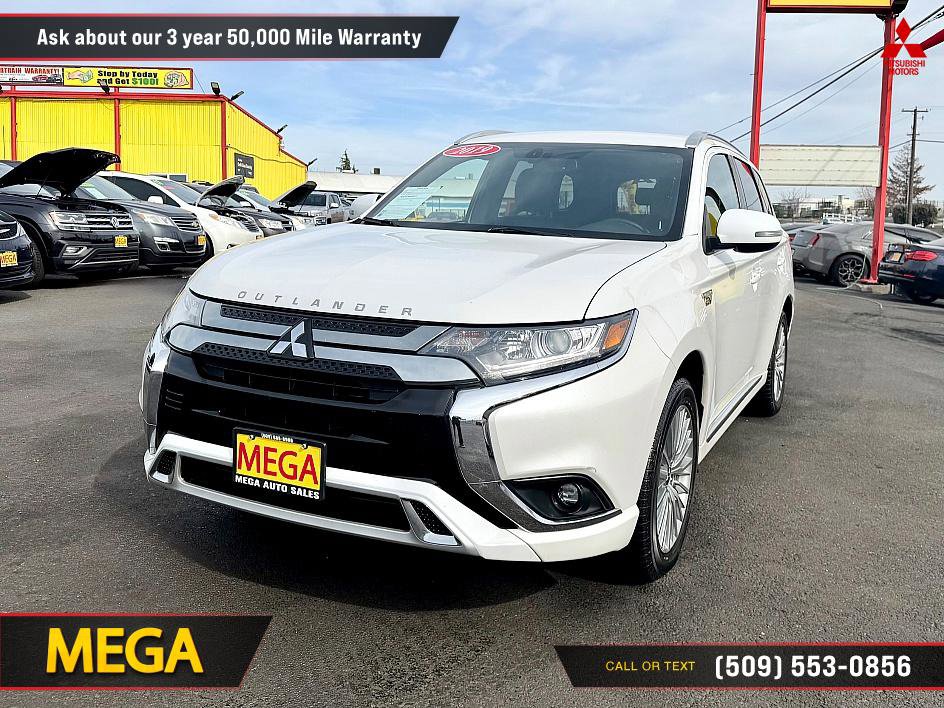 Used 2019 Mitsubishi Outlander SEL image 3