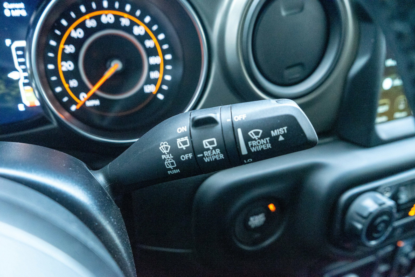 Used 2022 Jeep Wrangler Unlimited Sport image 27