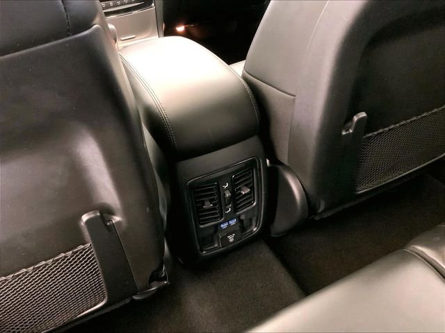 Used 2020 Jeep Grand Cherokee Limited image 34