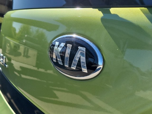 Used 2015 Kia Soul FWD image 5