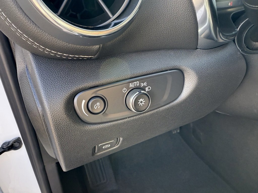 New 2026 Chevrolet Blazer LT w/ LPO, Black Sport Package image 12