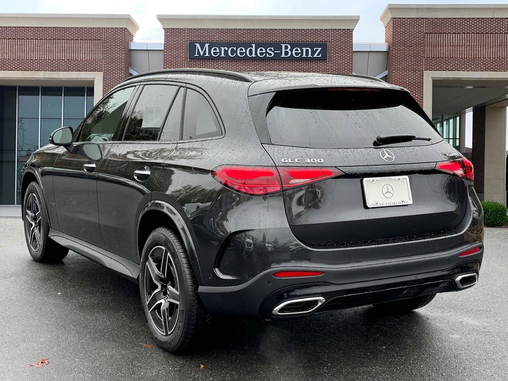 Certified 2025 Mercedes-Benz GLC 300 4MATIC image 5