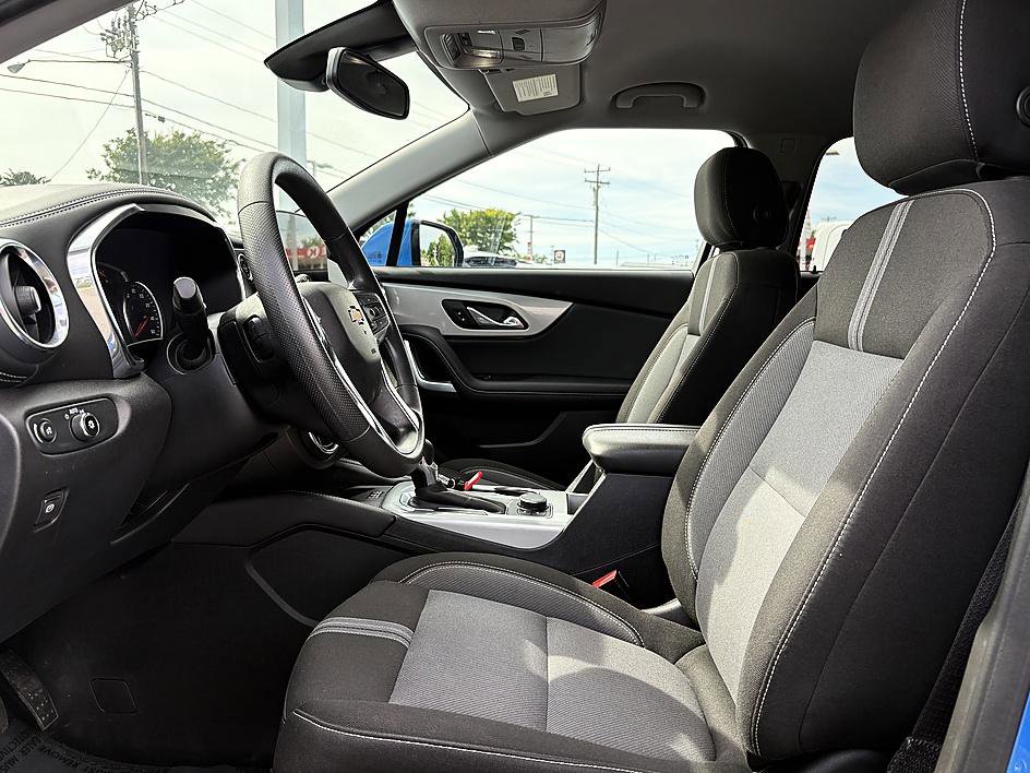 Used 2024 Chevrolet Blazer LT w/ Convenience Package FWD image 9