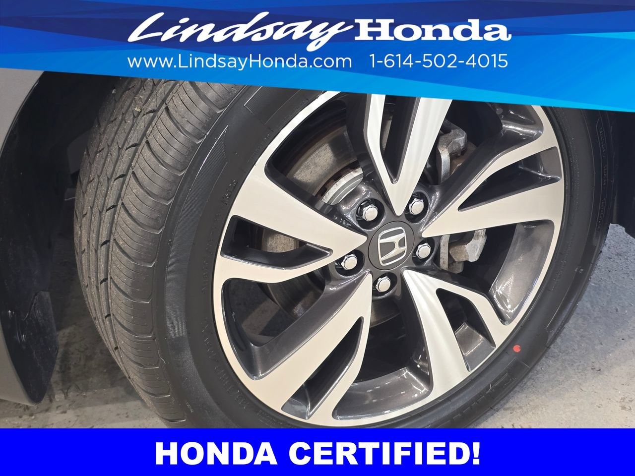 Certified 2024 Honda Odyssey Touring image 26