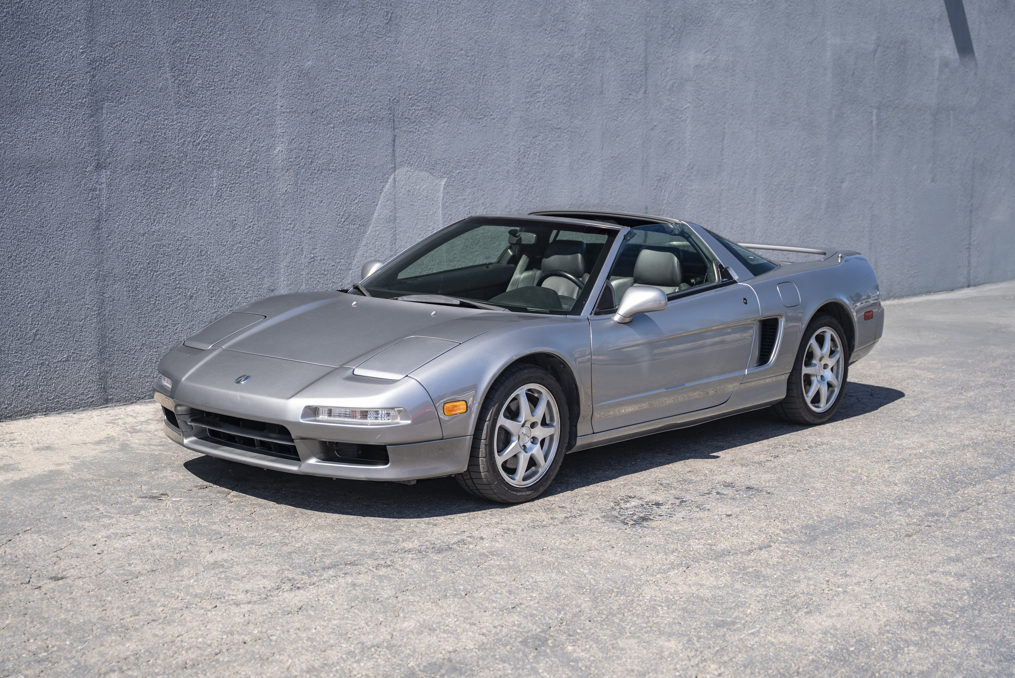 Used 1998 Acura NSX T image 1