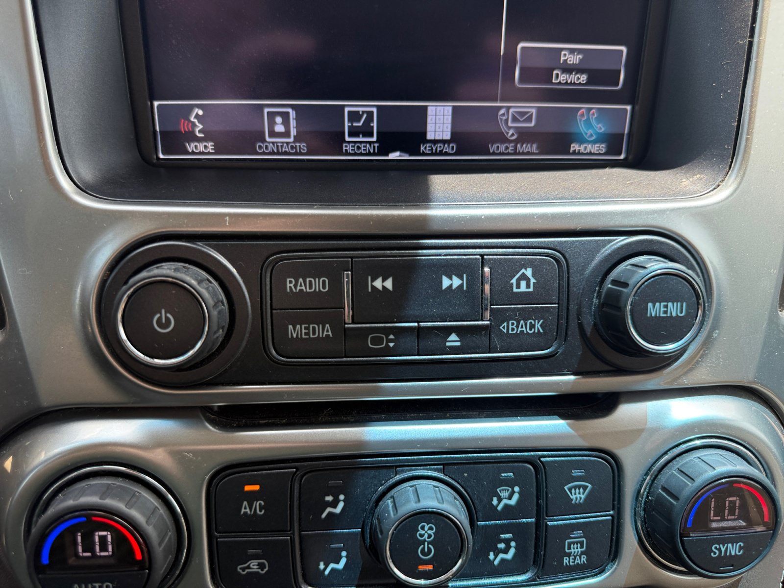 Used 2020 Chevrolet Tahoe LT RWD image 17