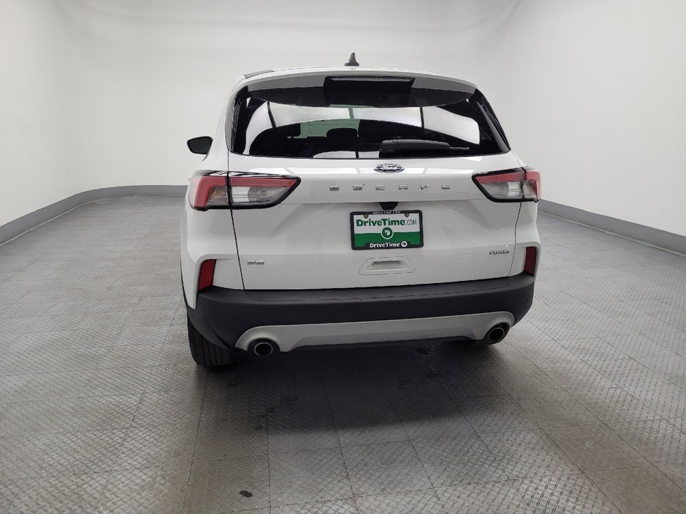 Used 2022 Ford Escape SE AWD/4WD image 6