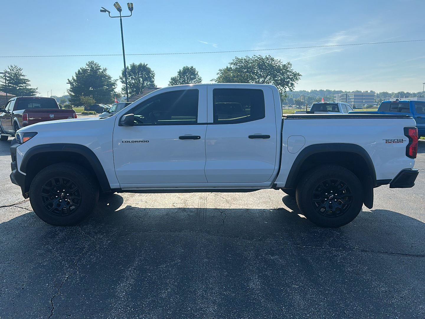 Used 2024 Chevrolet Colorado Trail Boss AWD/4WD image 9